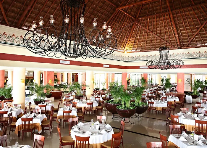 Bahia Principe Grand Coba